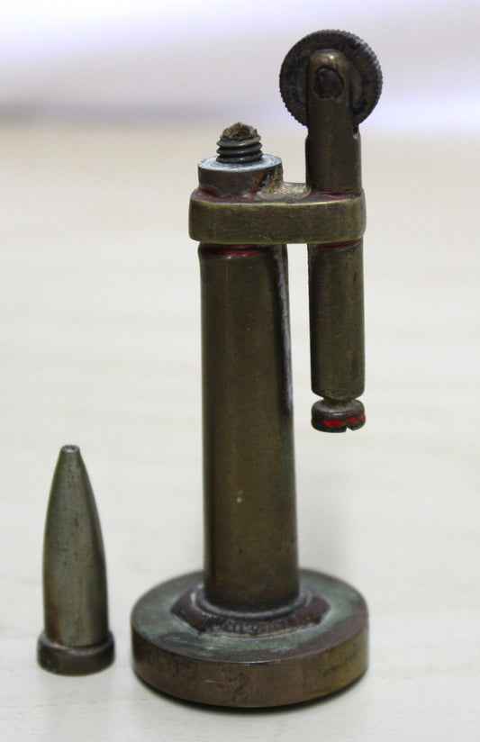 Trench art lighter in form of a bullet