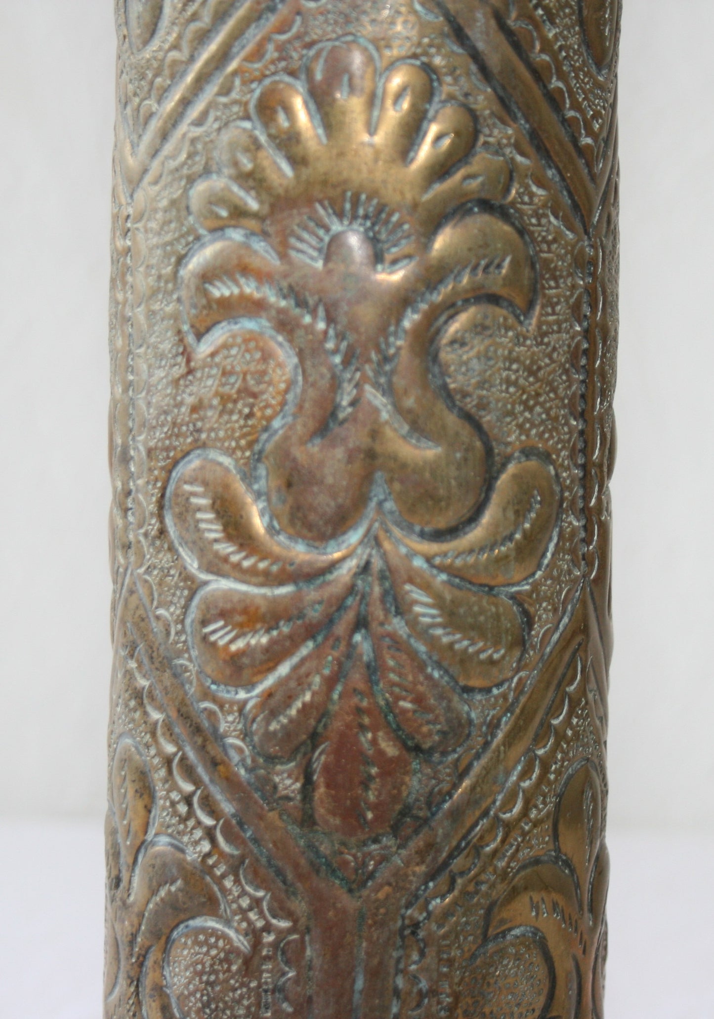 Single 3 inch shell case with mosque decoration