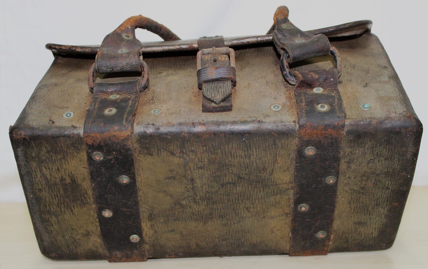 !940s issue War Department leather tool box