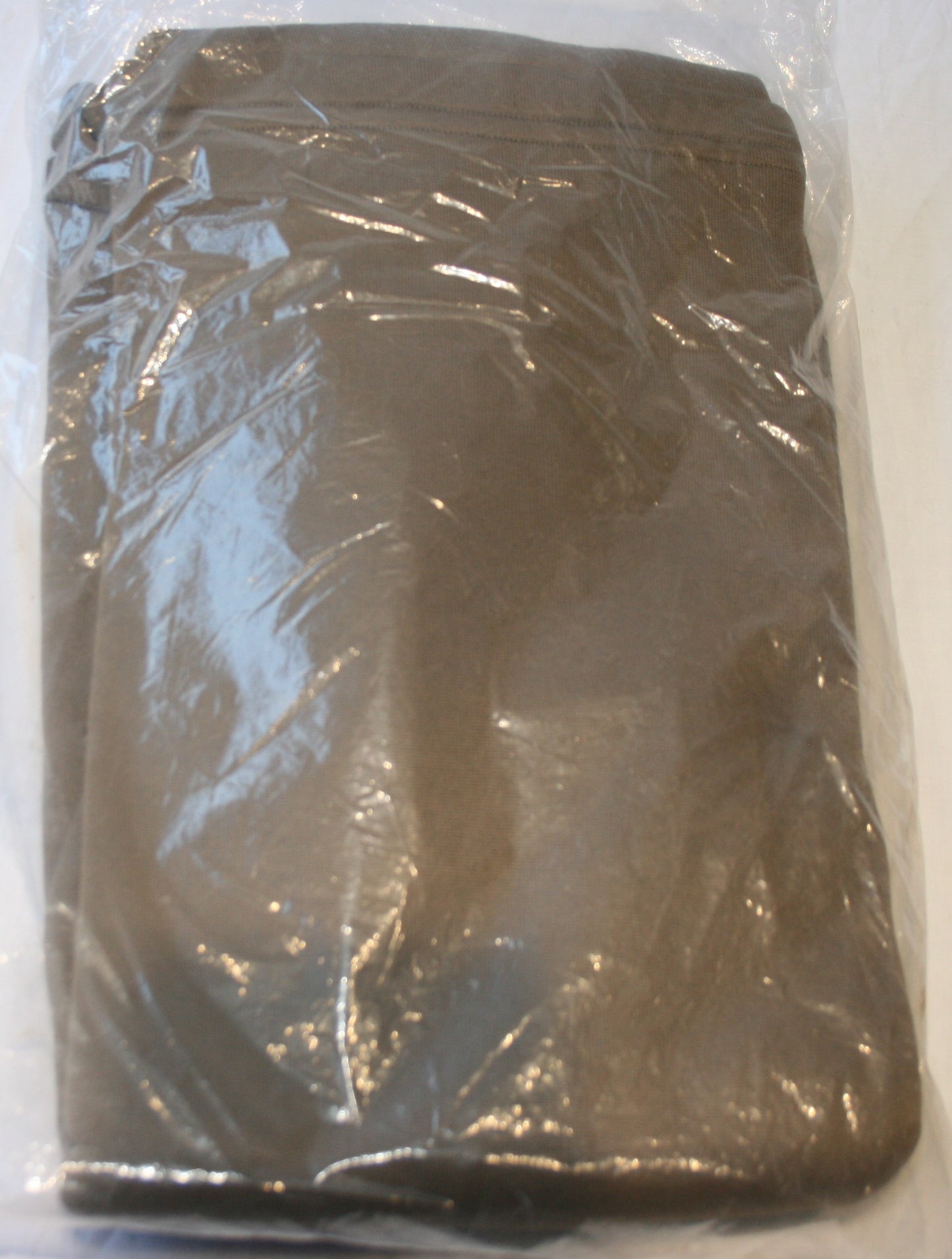 US army cold weather undershirt - size Medium (8415-01-227-9549)