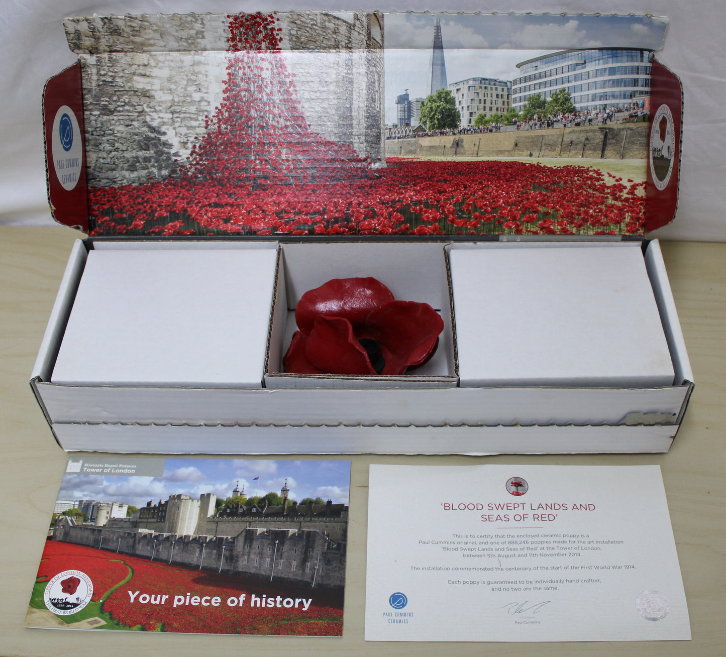 2014 Ceramic Poppy Tower of London Complete - Box Certificate Booklet - Paul Cummins
