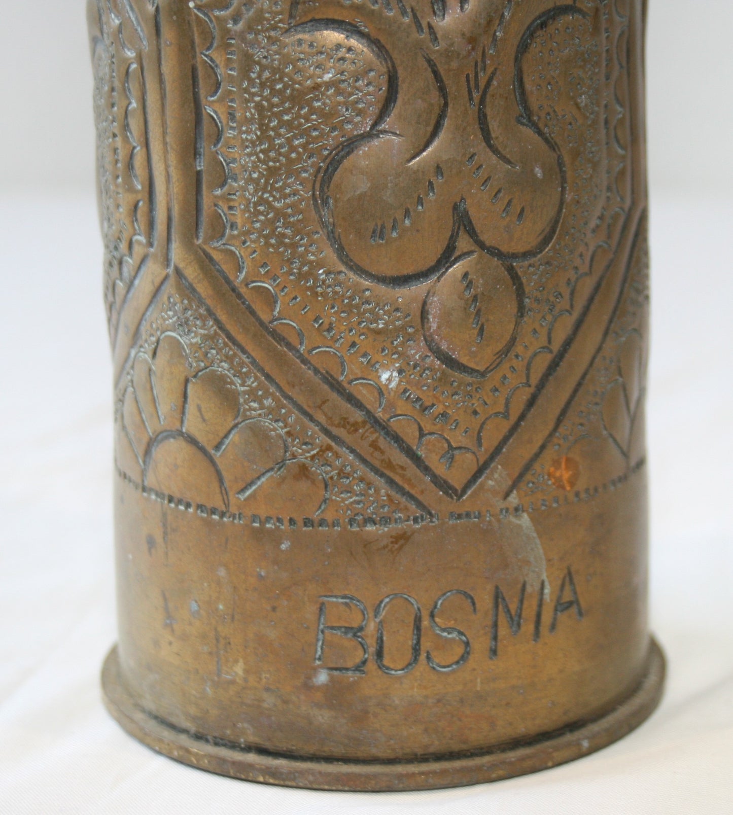 Single 3 inch shell case with mosque decoration