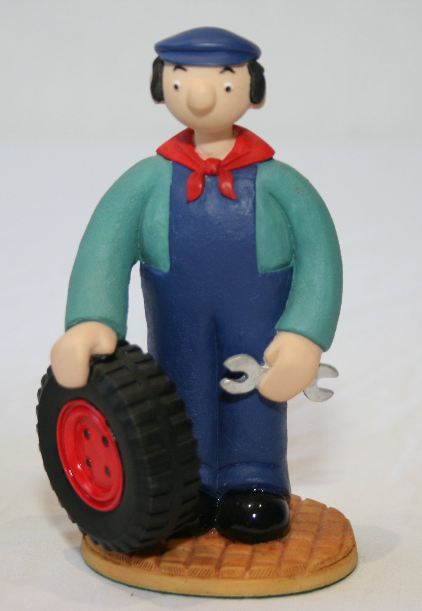 Robert Harrop Camberwick Green Collection CG55 Mr Crockett (Car Mechanic) figure