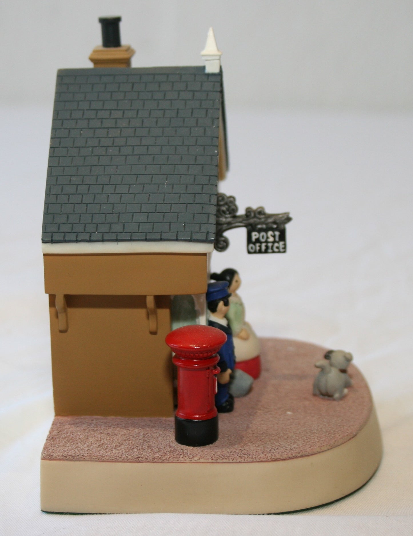 Robert Harrop Camberwick Green Collection CGM05 The Post Office figure