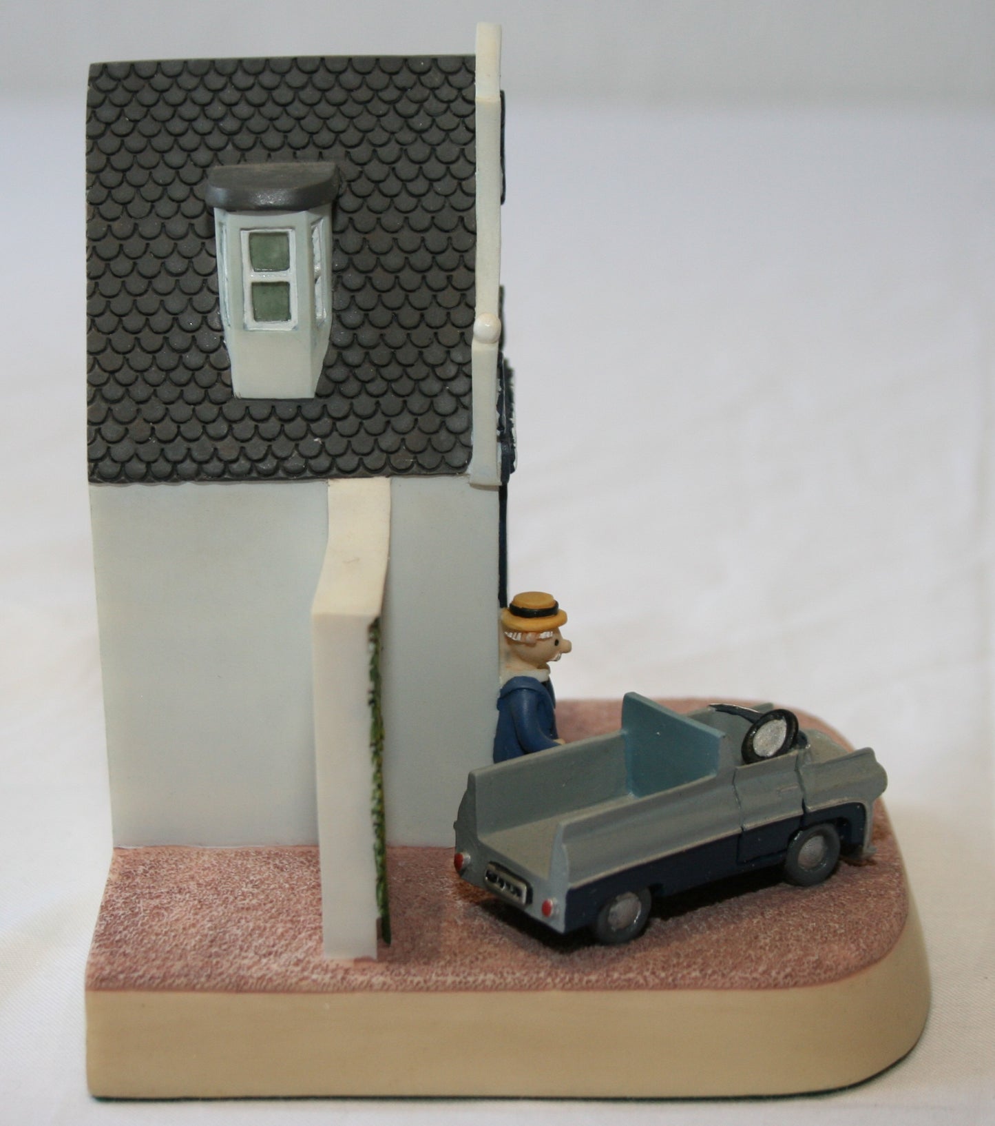 Robert Harrop Camberwick Green Collection CGM09 The Fishmonger's Shop figure